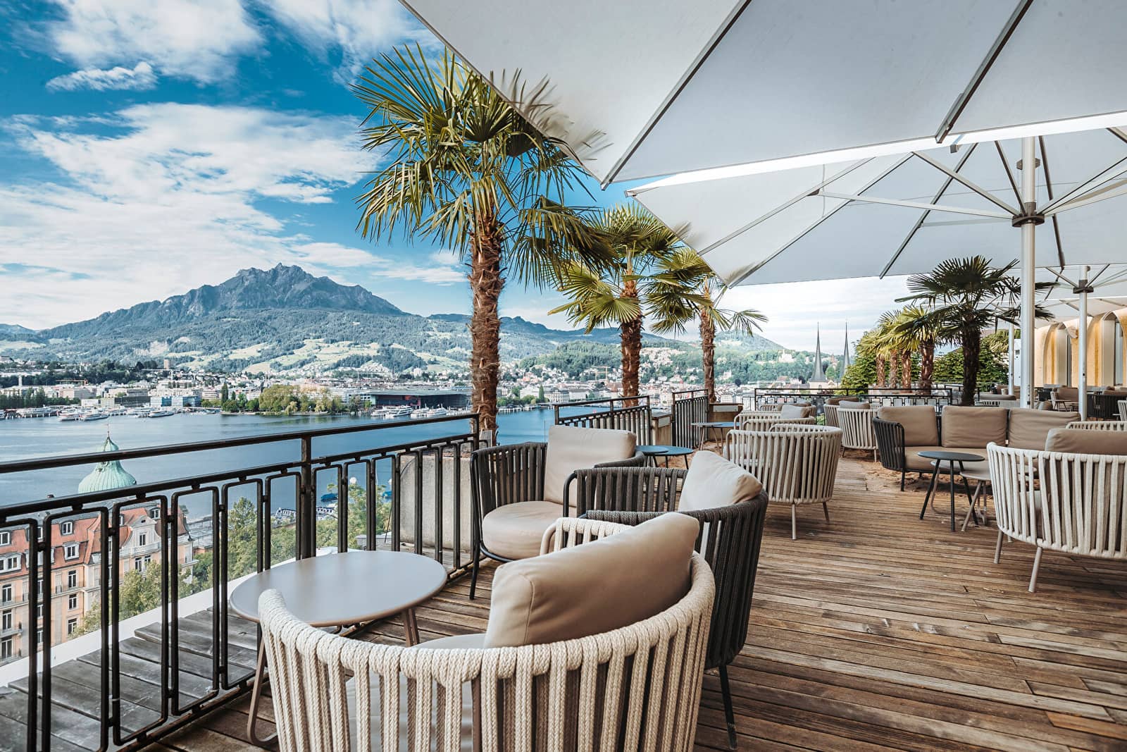 Glatz Palazzo Royal giant commercial parasol over an upscale club terrace